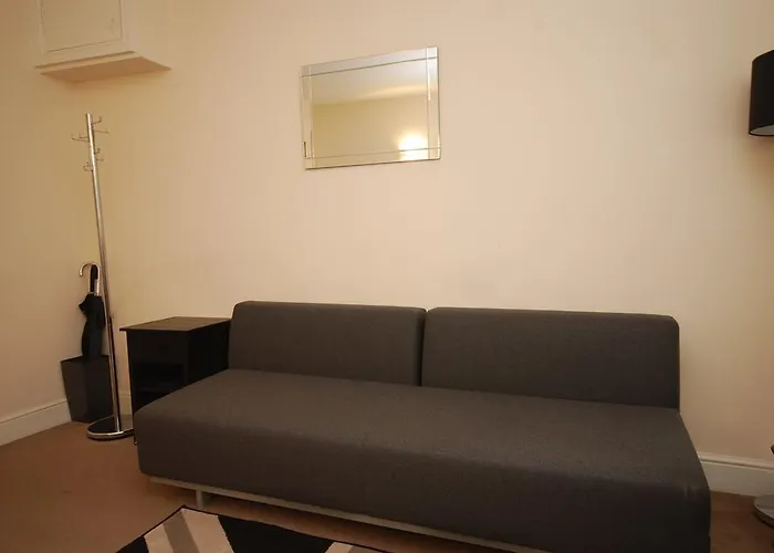 Valet Apartments Frith Street